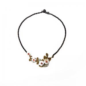 Retro Style Shell Flowers Clavicle Chain Necklace