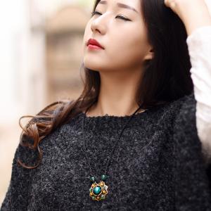 Retro Style Colored Glaze Sweater Necklace Senior Woman Custom Necklace