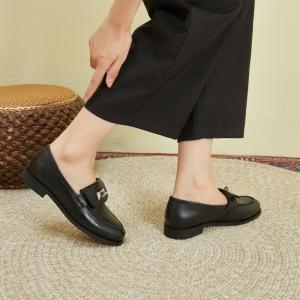 Business Low Heels Loafers Metal Button Cowhide Footwear
