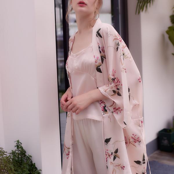 Beautiful Printing Tied Robe with Sexy Camisole Sleepwear and Pants