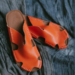 Bright-Colored Hollow-Out Handmade Shoes Womans Calf Leather Flats