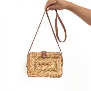 Vines Knitting Square Bag Beach Manual Shoulder Bag for Woman