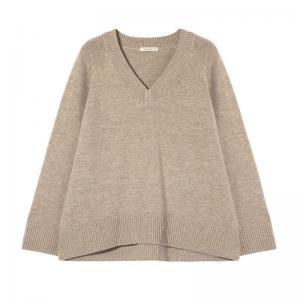Loose-Fitting Woolen Sweater Soft V-Neck Streetwear