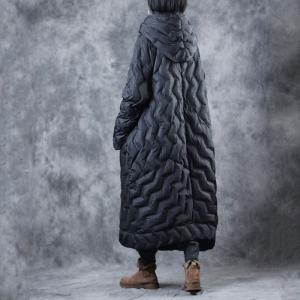 Front Zip Designer Black Coat Fashion Puffer Coat for Woman