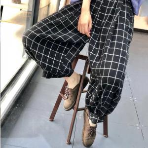 Baggy Checkered Pants Hip Pockets Large Linen Trousers for Women