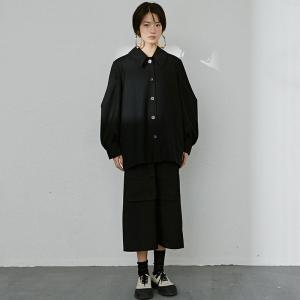 Japanese Style Black Shirt Button Decoration Large Blouse