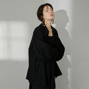 Japanese Style Black Shirt Button Decoration Large Blouse