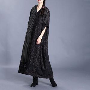 Relax-Fitting Black Dotted Dress V-Neck Lace Crochet Dress