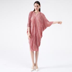 Bat Sleeve Glittering Caftan V-Neck Pleated Tied Dress