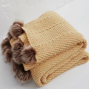 Super Soft  Cute Pom Pom Throws Plain Woven Blanket