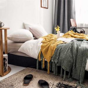 Long Tassel Decor Knitting Blanket Solid Color Sofa Throws