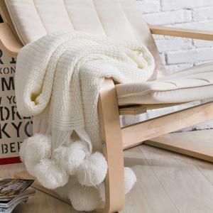 Modern Fashion Woven Bed Blanket White Pom Pom Blanket