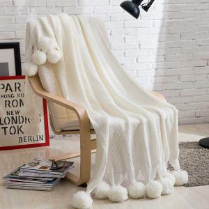 Modern Fashion Woven Bed Blanket White Pom Pom Blanket