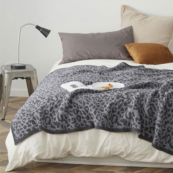 Modern Style Leopard Blanket Comfy Fleece Throw