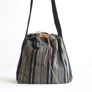 Totem Pattern Drawstring Hobo Bag
