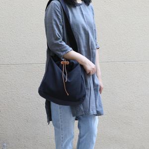 Totem Pattern Drawstring Hobo Bag