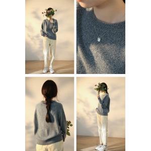 Minimalist Fashion Sheep Wool Sweater Cozy Blue Knit Sweater