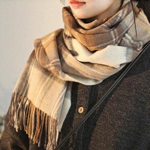 Classic Checkered Scarf Wool Fringed Gingham Scarf