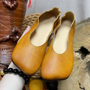 Round Toe Soft Leather Flats Slip-On Granny Shoes for Women