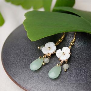 Chinese Traditional Shell Vintage Dangle Earrings