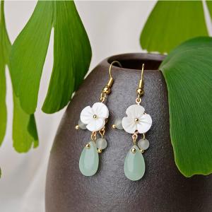 Chinese Traditional Shell Vintage Dangle Earrings