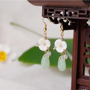 Chinese Traditional Shell Vintage Dangle Earrings