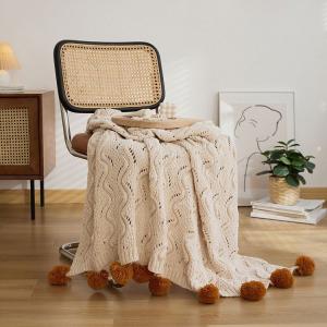 Modern Style Pom Pom Winter Throw Chunky Knit Warm Blanket