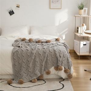 Modern Style Pom Pom Winter Throw Chunky Knit Warm Blanket