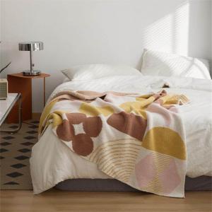 Pastel Colors Soft Warm Blanket Geometrical Pattern Camping Throw