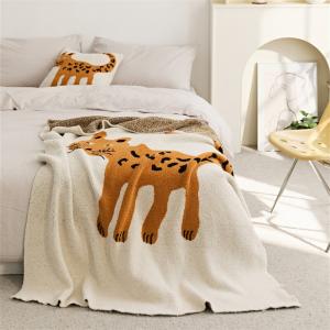 Cartoon Cheetah Casual Throw Fluffy Camping Blanket