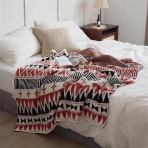 Graphic Printed Fluffy Blanket Modern Bedding Throw