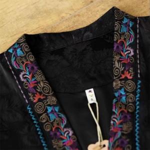 Chinese Embroidery Jacket Pankou Black Short Coat