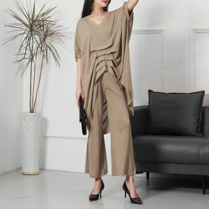 Pleated Flouncing Knit Tunic with Plain Flare Pant Sets