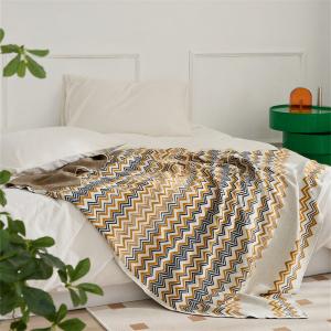 Wave Patterned Cotton Throw Cozy Couch Blanket for All Season