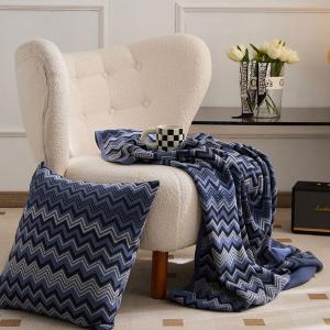 Wave Patterned Cotton Throw Cozy Couch Blanket for All Season