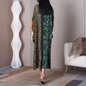 Flowers and Leaf Flouncing Dress Bat Sleeves Cruise Dress