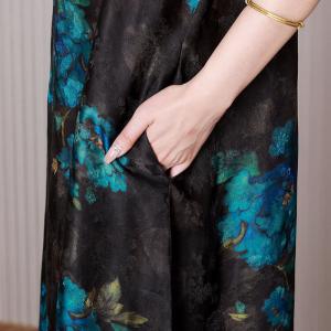 Eastern Style Blue Flowers Qipao Mulberry Silk Black Cheongsam