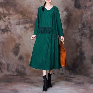 Loose-Fit Tassel Dress V-Neck Pleated Dress