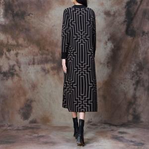 Maze Patterned Loose Midi Knit Dress