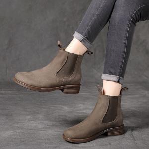 Classic Cowhide Leather Low Heels Chelsea Boots