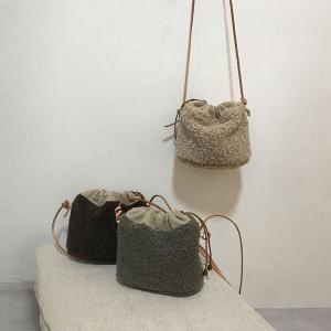 Fall Fashion Lamb Wool Designer Bucket Bag