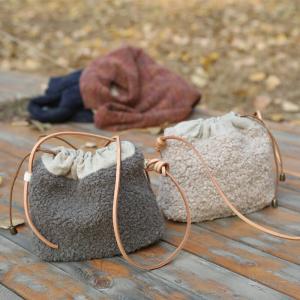 Fall Fashion Lamb Wool Designer Bucket Bag