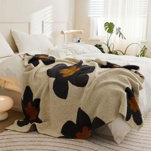 Huge Flowers Minimalist Modern Blanket