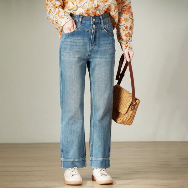 Straight Leg Light Wash High Rise Jeans