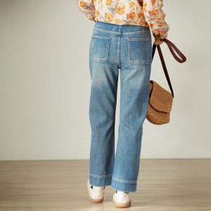 Straight Leg Light Wash High Rise Jeans