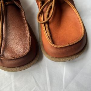 Round Toe Soft Leather Tied Loafers