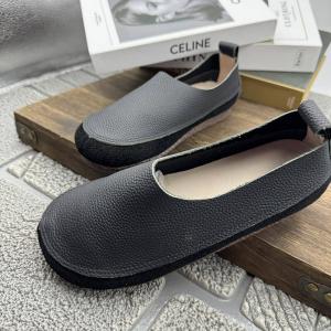 Soft Leather Wide Toe Comfort Work Shoes Flats