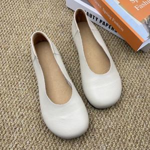 Lazy Day Round Toe Leather Comfy Flats