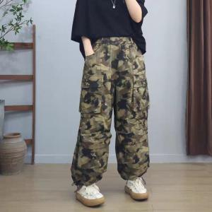 Baggy-Fit High Rise Straight Leg Camo Cargo Pants