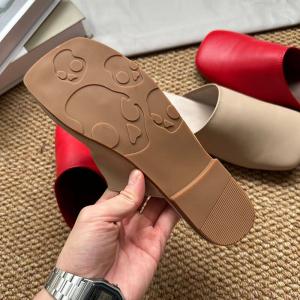 Leisure Chic Leather Wide Toe Slide Flats